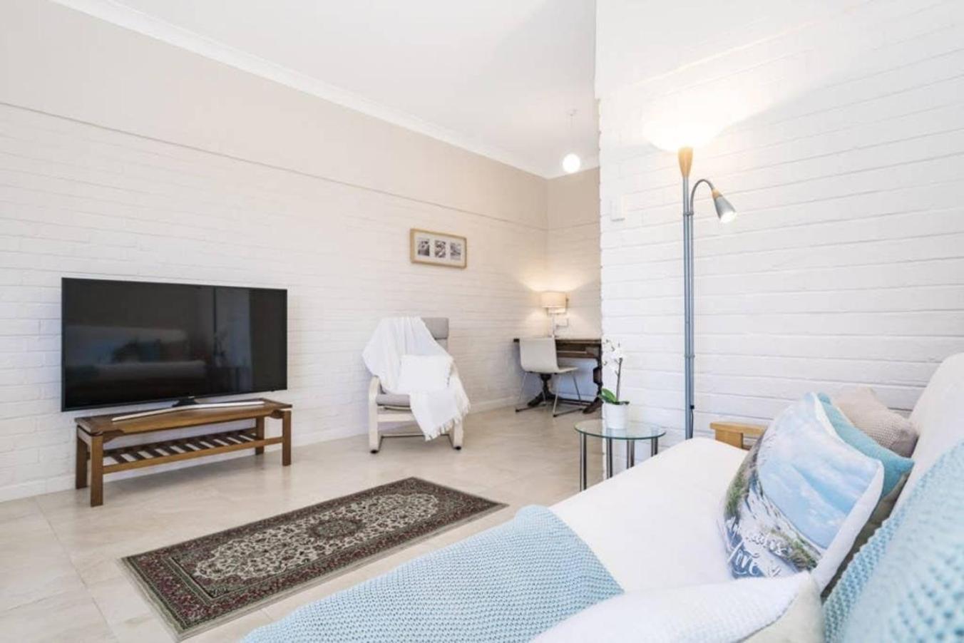 Appartamento 30 Foreshore Fun Swan River 1Brparking Perth Esterno foto